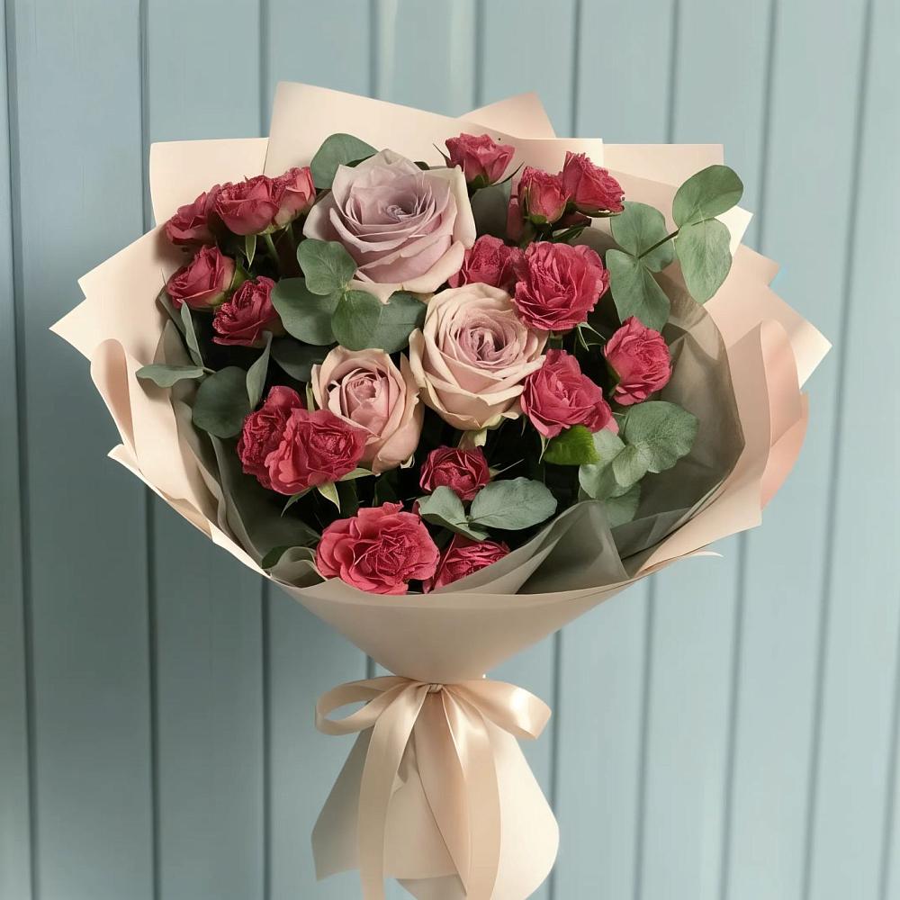 Букет цветов из: Гвоздики и Розы в Пяозерский