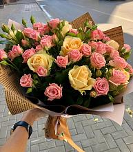 Букет цветов из:  Розы #REPLACE_PRED# Пяозерский