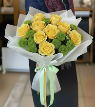 Букет цветов из:  Хризантемы и Розы в Пяозерский