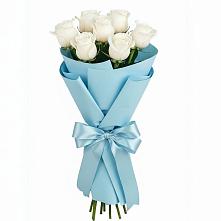 Букет 7 белых роз Проуд в Пяозерский