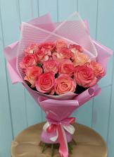 Букет 15 Розовых роз Равель в Пяозерский